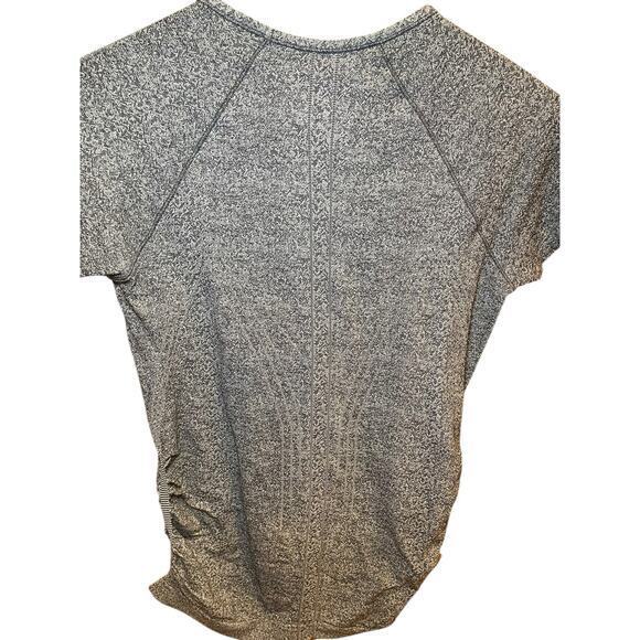 Athleta Women's Medium Fast Track Swiftly Ruched Grey Heathered Running T-Shirt - Picture 9 of 11